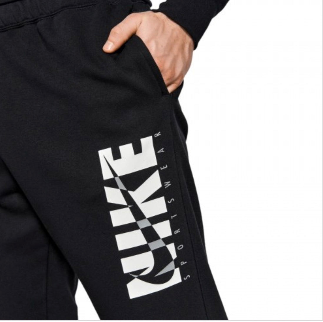 MEN’S NIKE CLUB SPORTSWEAR HOODIE TRACKSUIT SET – BLACK