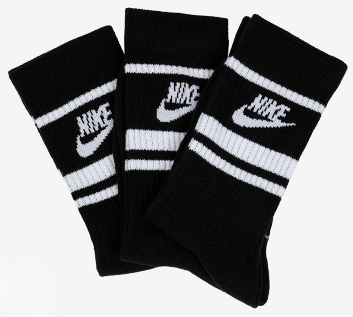Nike everyday essential 3 pack socks