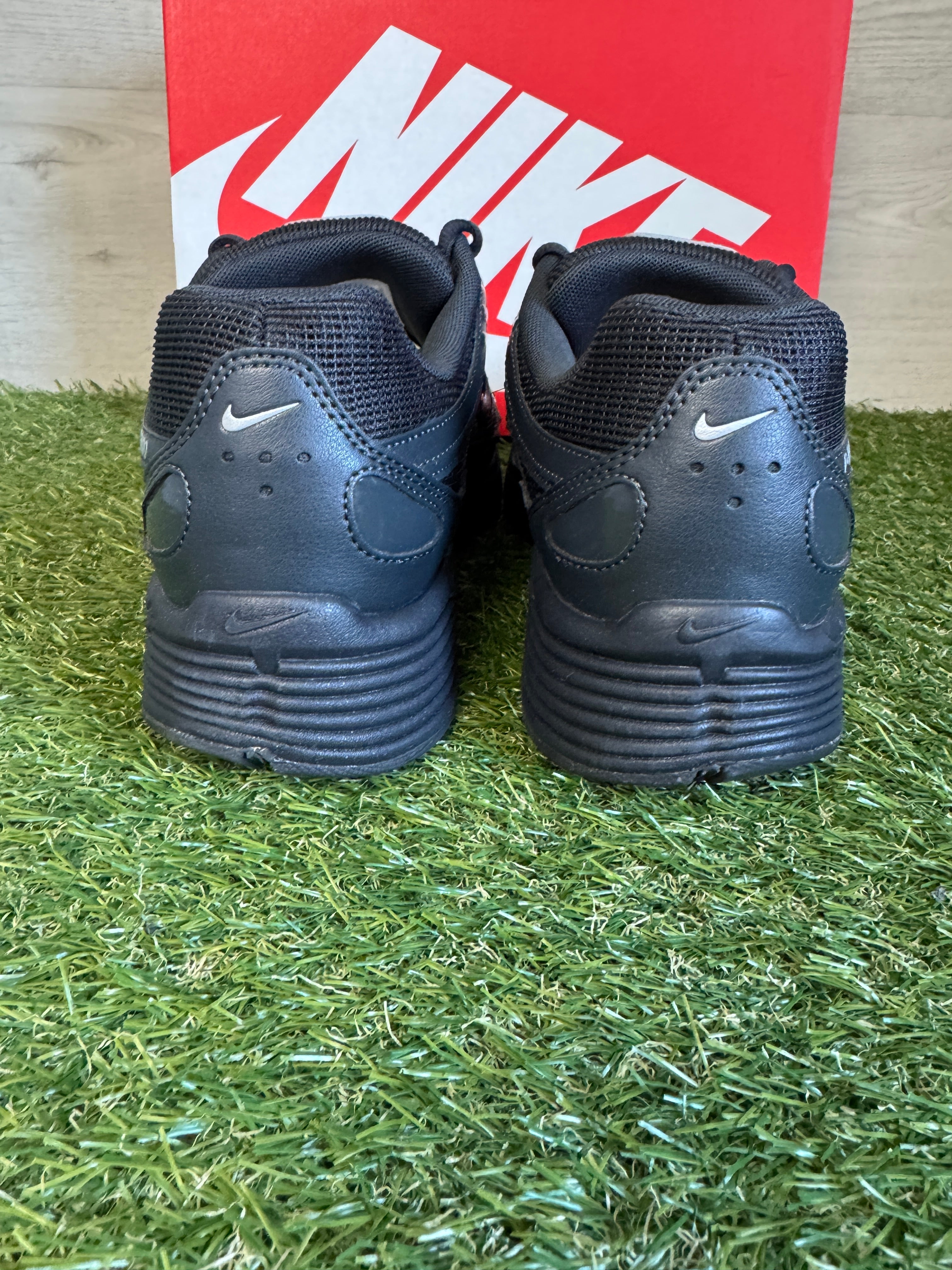 Nike P-6000 off Noir Metallic Silver - IF6137-001