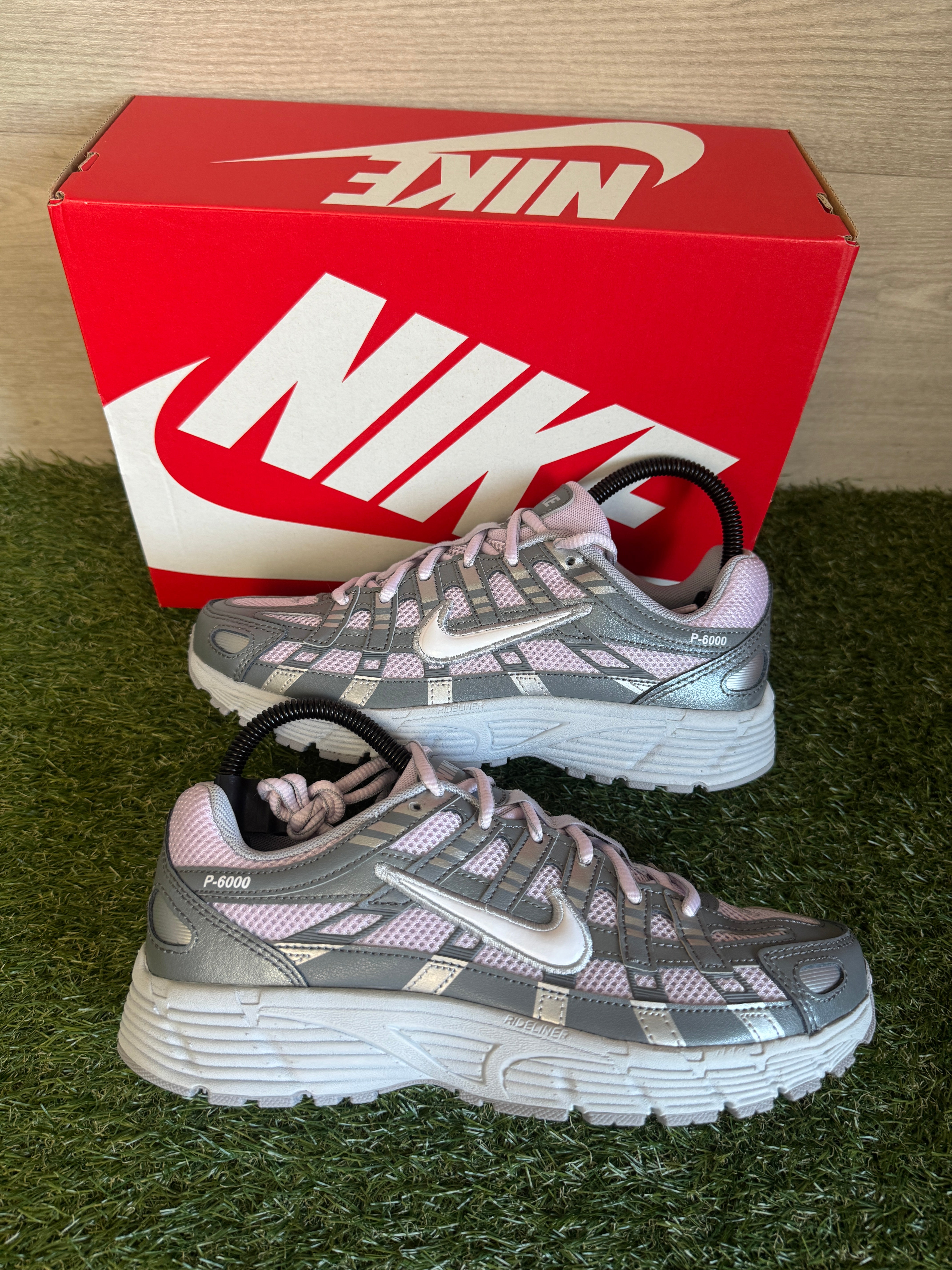 Nike P-6000 girls/womens Doll / White / Smoke Grey / Metallic Silver - HV5064-500