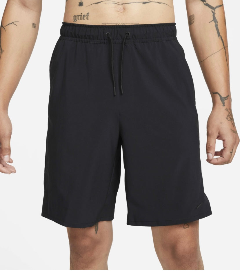 Men’s unlimited Nike Dri fit versatile black shorts