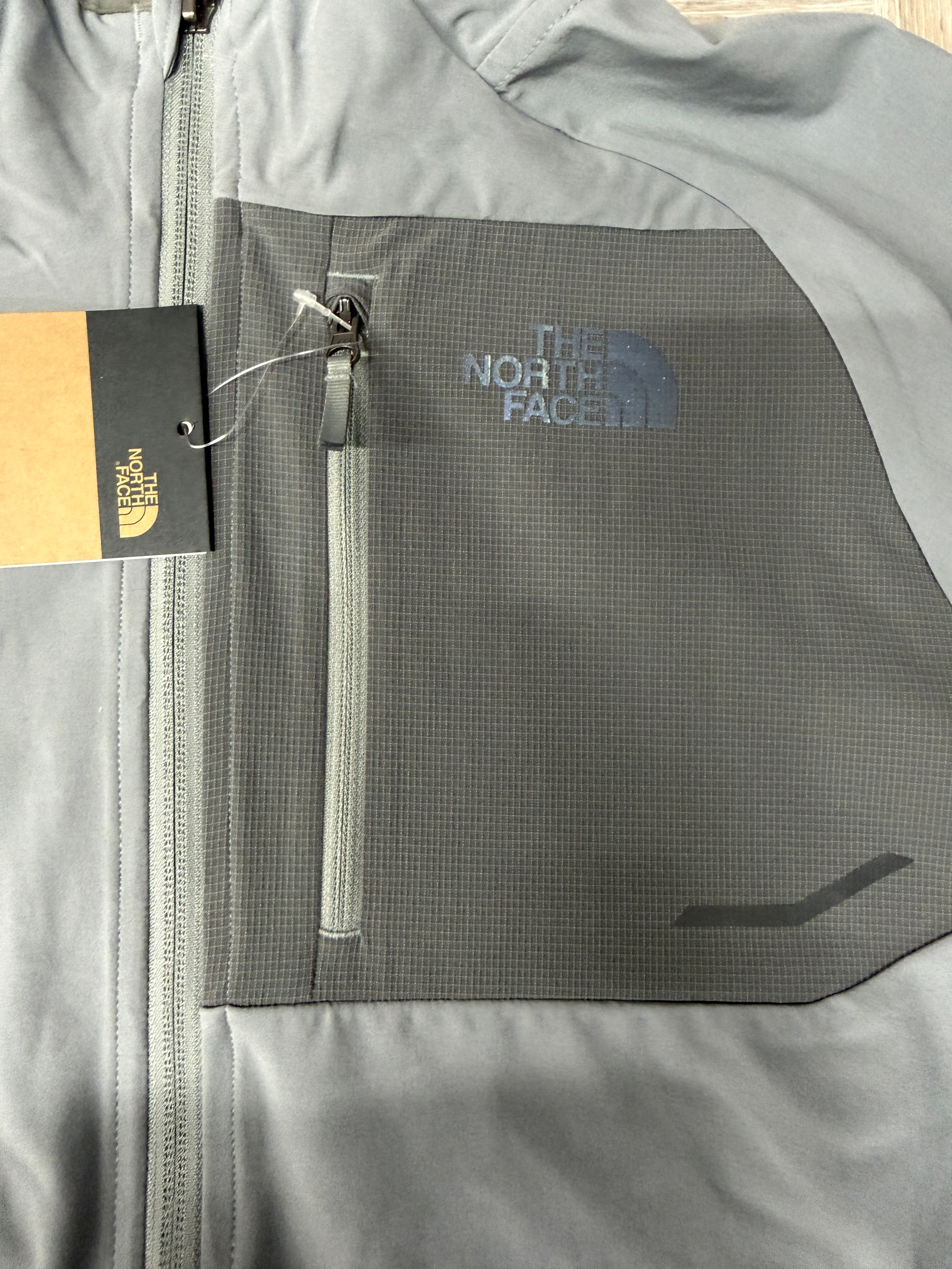 Boys The North Face performance full zip jacket monument grey