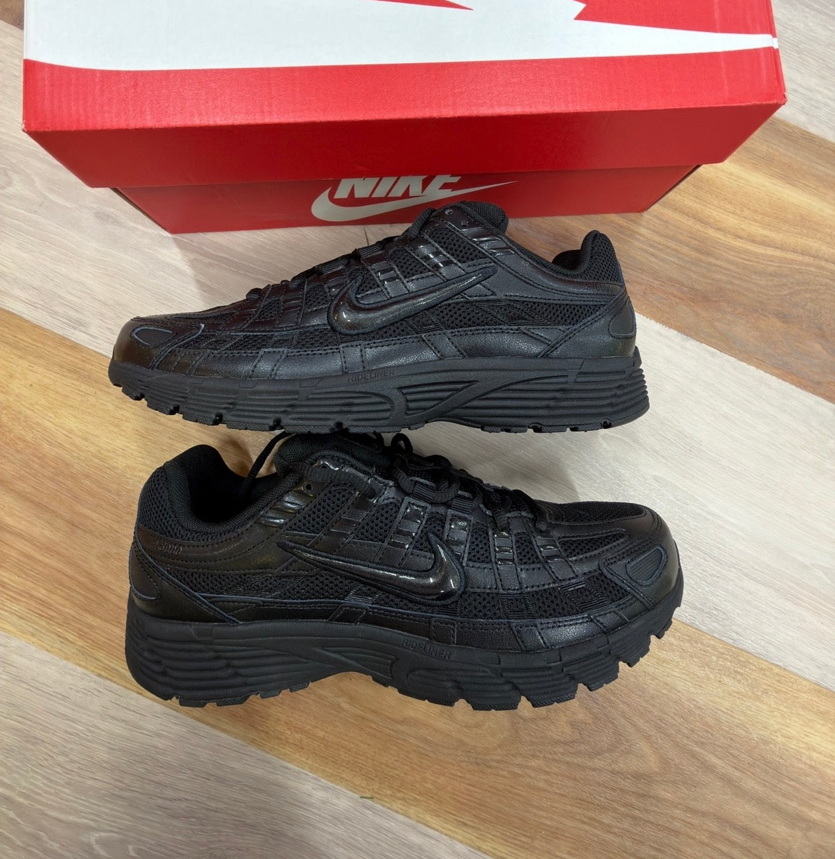 Mens Nike p-6000 triple black